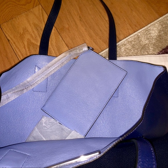 Marc Jacobs Wingman Leather Navy Blue Rectangle Tote - Picture 3 of 9